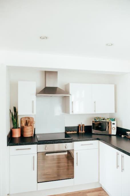 The Hideout - Newquay - Fully Stocked Eco Escape Villa Екстериор снимка