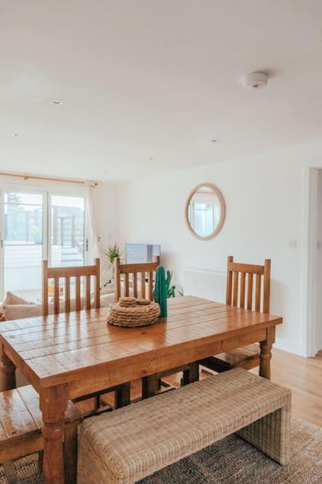 The Hideout - Newquay - Fully Stocked Eco Escape Villa Екстериор снимка