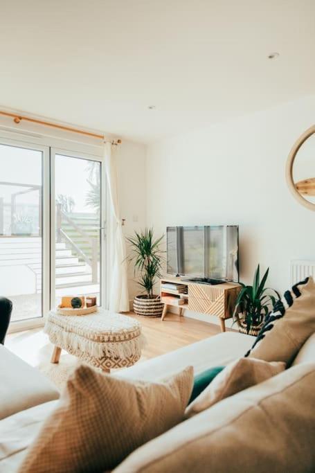 The Hideout - Newquay - Fully Stocked Eco Escape Villa Екстериор снимка